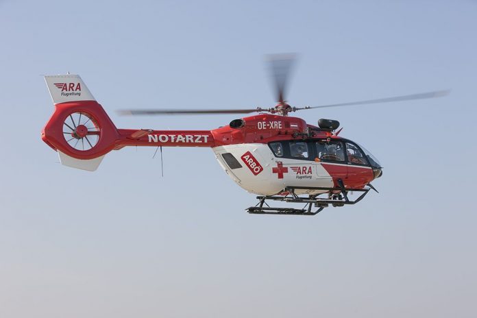Die Kooperation von ARA Flugrettung und ARBÖ startet am 1. April mit dem Einsatz des ersten Hubscharuber H 145 (Bildquelle: ARA/ARBÖ Christoph von Haussen) Die Kooperation von ARA Flugrettung und ARBÖ startet am 1. April mit dem Einsatz des ersten Hubscharuber H 145 (Bildquelle: ARA/ARBÖ Christoph von Haussen)