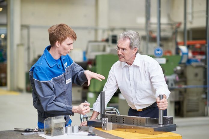 Landesrat Karl Wilfing freut sich über den erneuten Rückgang der Arbeitslosigkeit in Niederösterreich (Bildquelle: zVg.) Landesrat Karl Wilfing freut sich über den erneuten Rückgang der Arbeitslosigkeit in Niederösterreich (Bildquelle: zVg.)