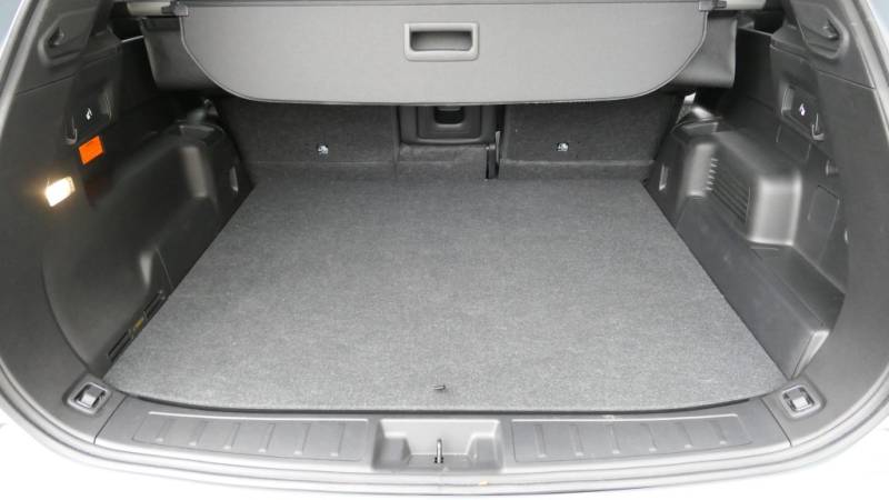 Leise, komfortabel und kraftvoll zugleich – der Mitsubishi Outlander PHEV Diamond im Guten Tag Österreich Autotest (Foto: Thomas Resch)