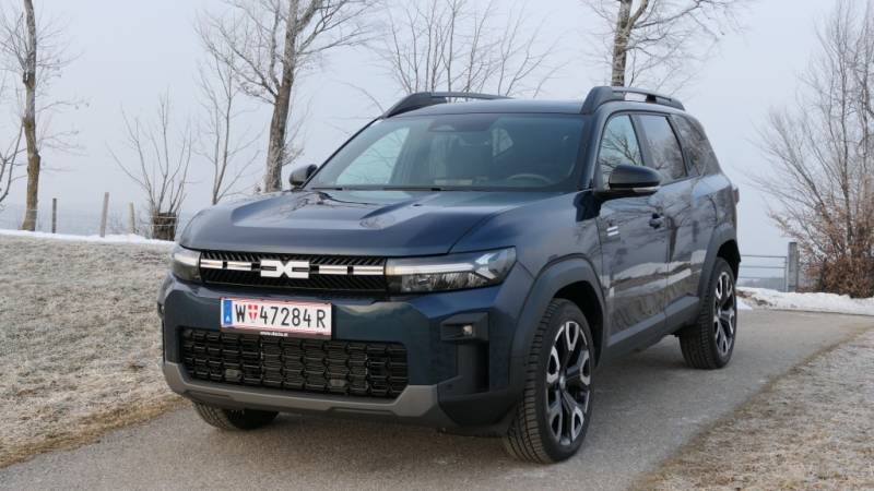 Modernes Flaggschiff mit Familiensinn: Der Dacia Bigster in der Journey-Ausstattung im Guten Tag Österreich Autotest (Foto: Thomas Resch)