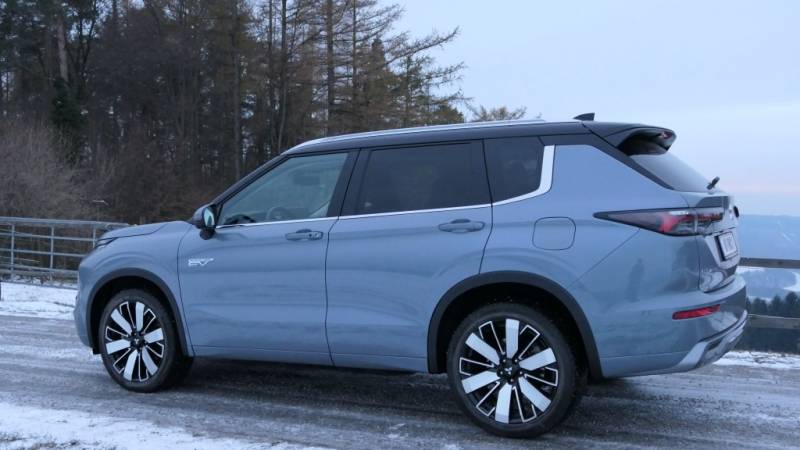 Leise, komfortabel und kraftvoll zugleich – der Mitsubishi Outlander PHEV Diamond im Guten Tag Österreich Autotest (Foto: Thomas Resch)