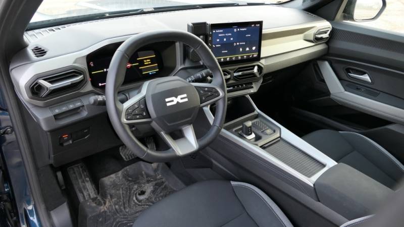 Modernes Flaggschiff mit Familiensinn: Der Dacia Bigster in der Journey-Ausstattung im Guten Tag Österreich Autotest (Foto: Thomas Resch)