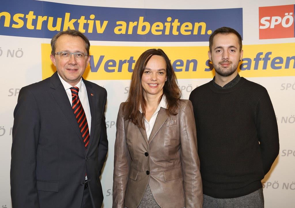 Landesparteivorsitzender Mag. Matthias Stadler, Bundesministerin Dr. Sonja Hammerschmid und Mag. Michael Kögl (Bildquelle: SPÖ NÖ / Herbert Käfer)