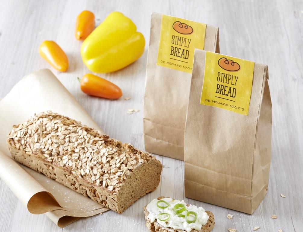 Durch den Verzicht auf Geschmacksverstärker, Konservierungsstoffe, Farbzusätze oder gentechnisch veränderte Produkte zeichnet sich SIMPLY BREAD als veganes Naturprodukt aus, das dem allgemeinen Trend der bewussten und gesunden Ernährung folgt. (Bildquelle: SIMPLY BREAD)