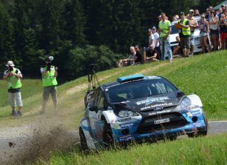 Neubauer gewinnt vor Baumschlager und Mayr-Melnhof die Rallye Weiz Der Salzburger Hermann Neubauer gewinnt mit seinem Ford Fiesta WRC die Rallye Weiz 2017. (Bildquelle: Harald Illmer)