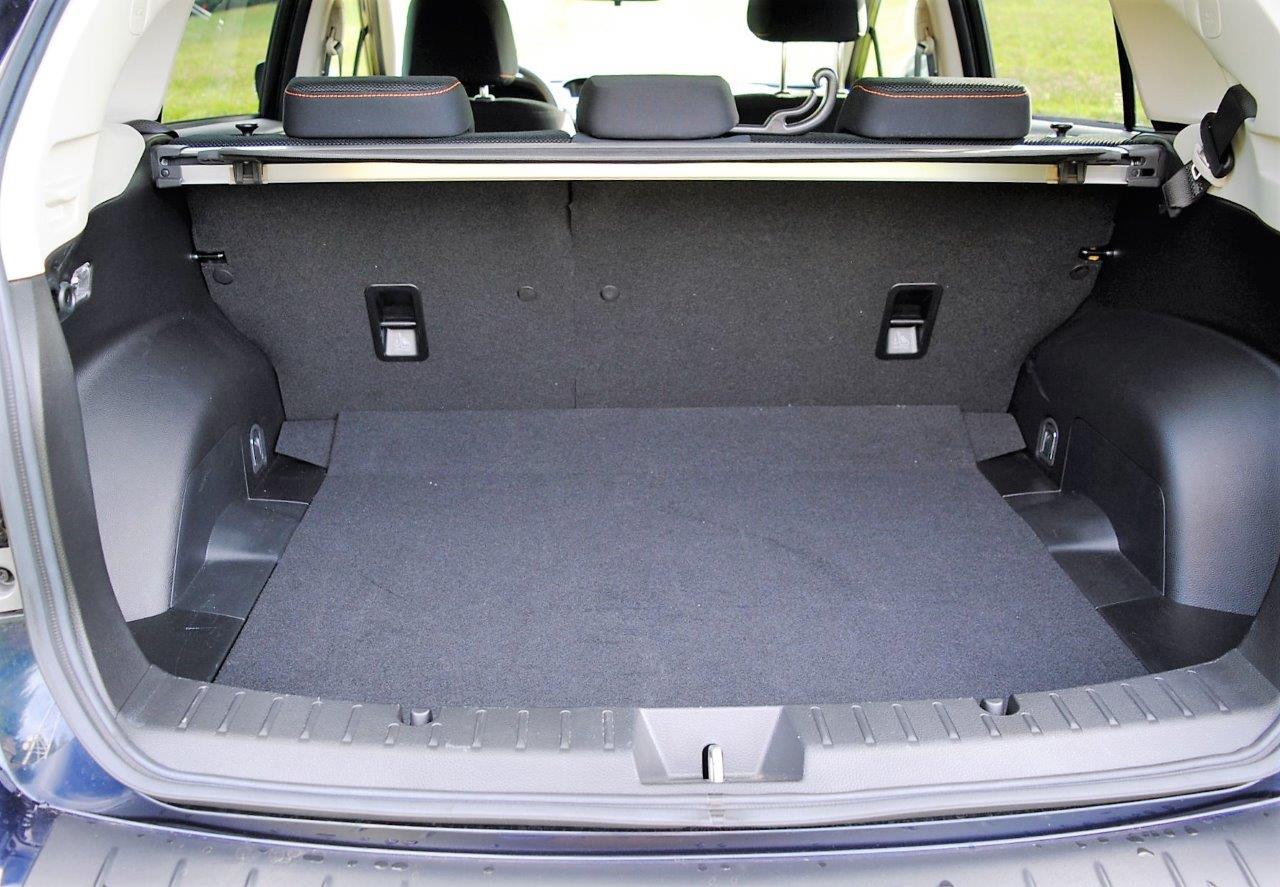 Kaufe Vollständige Abdeckung, maßgeschneiderte Kofferraummatten für Subaru  XV 2018–2022, Legacy 2010–2015, Innendetails, Auto