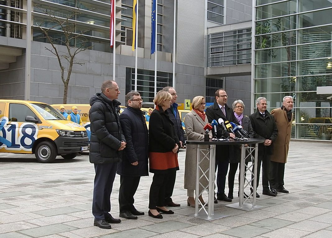 Start des Konvois in den Intensivwahlkampf (Bildquelle: Thomas Resch)