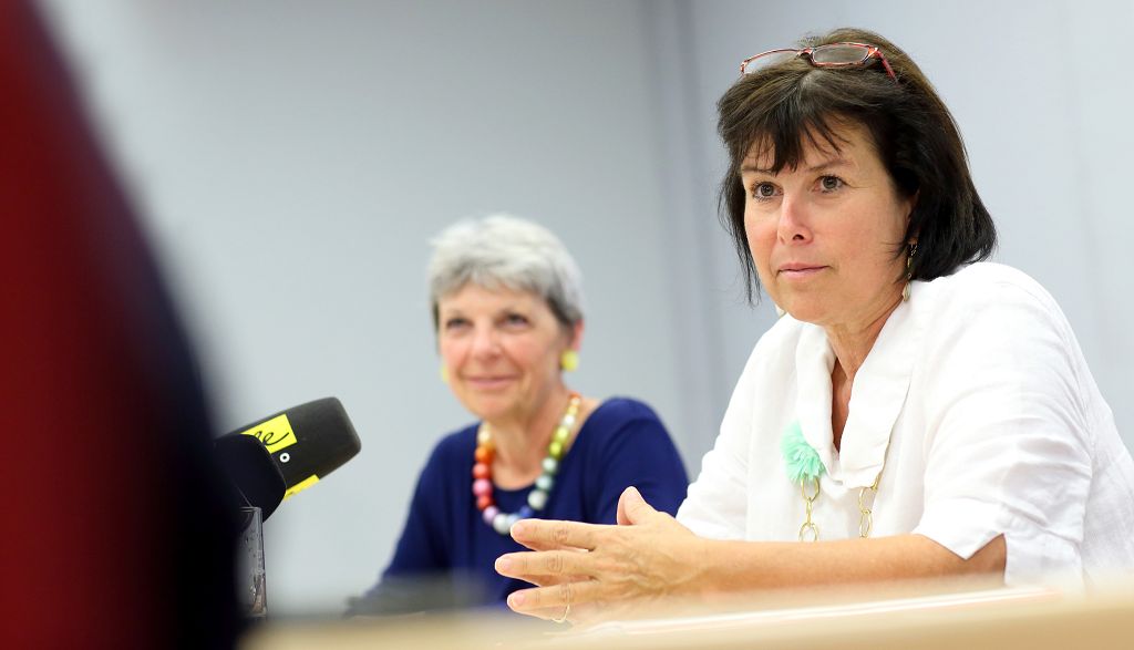 (v.l.n.r.): Direktorin Wilma Steinbacher und Landesrätin Birgit Gerstorfer bei der Pressekonferenz (Bildquelle: Land OÖ/ Denise Stinglmayr)