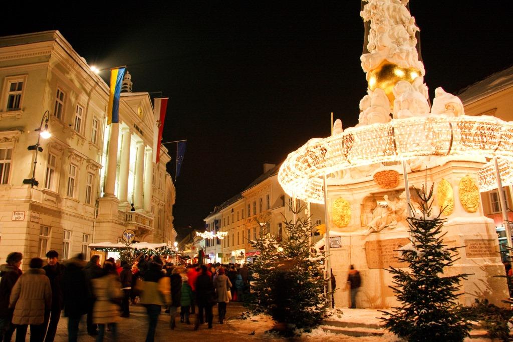 Genießen Sie diese magische Zeit vor Weihnachten und besuchen Sie die weihnachtliche Innenstadt Badens, welche Sie im Advent verzaubern wird (Bildquelle: 2018psb / Stadtgemeinde Baden)