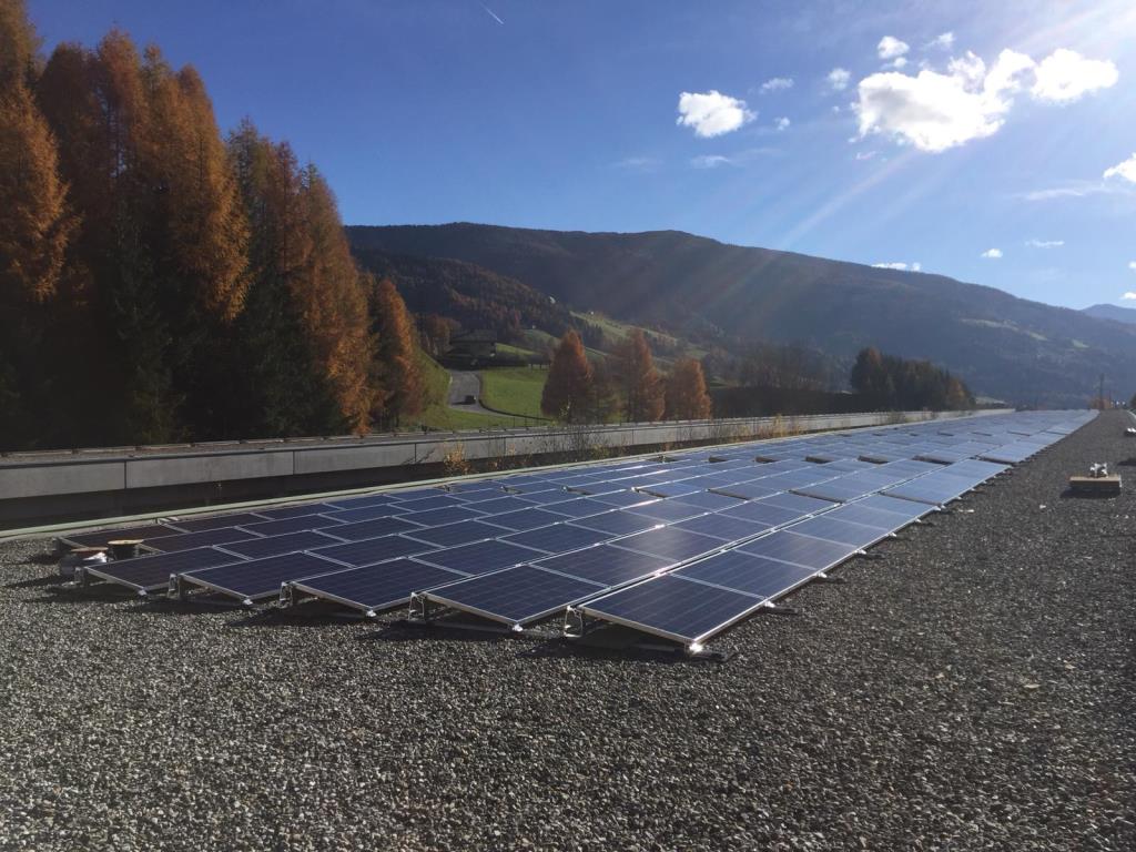 Fünfte Photovoltaik-Anlage auf Autobahntunnel (Bildquelle: ASFINAG)