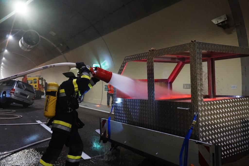ASFINAG entwickelt „Smart Fire Simulator“ für Tunnelübungen