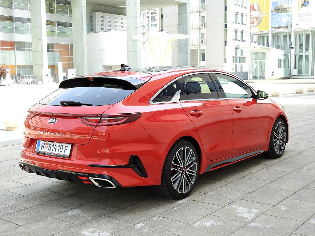 Der Kia ProCeed GT im Test