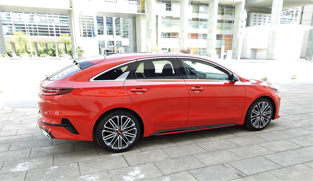 Der Kia ProCeed GT im Test