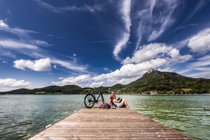 Die Kombination aus Bewegung, Naturerlebnis und Kulinarik zählt zu den am stärksten wachsenden Marktsegmenten im Tourismus (Bildquelle: Velontour / Rupert Muehlbacher) Die Kombination aus Bewegung, Naturerlebnis und Kulinarik zählt zu den am stärksten wachsenden Marktsegmenten im Tourismus (Bildquelle: Velontour / Rupert Muehlbacher)
