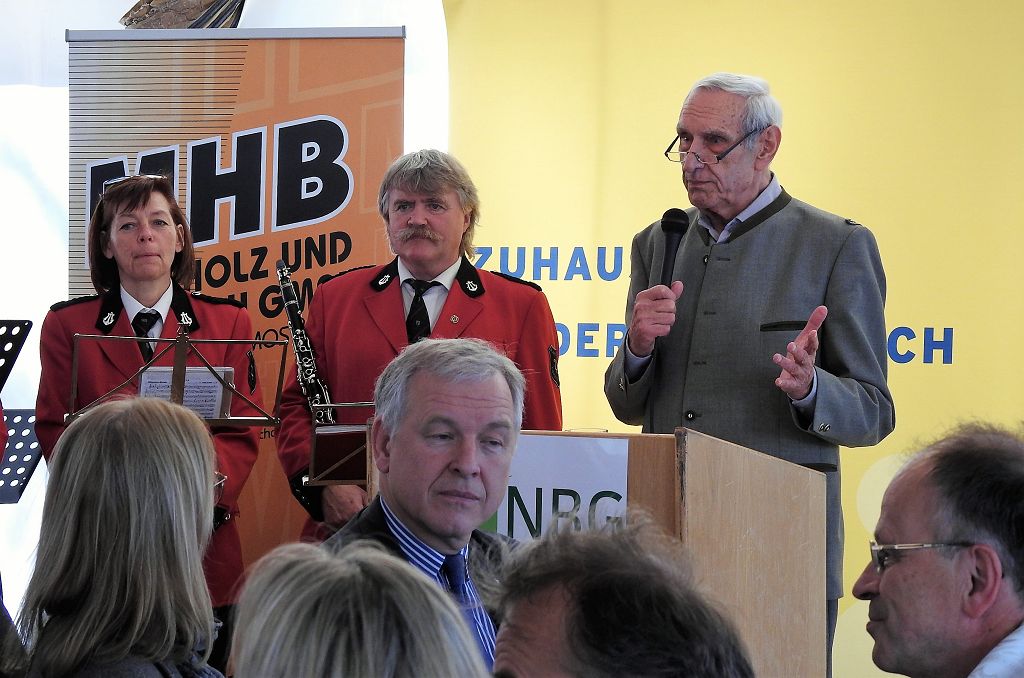 NBG - Direktor Walter Mayr bei der Begrüßung in Oberwaltersdorf