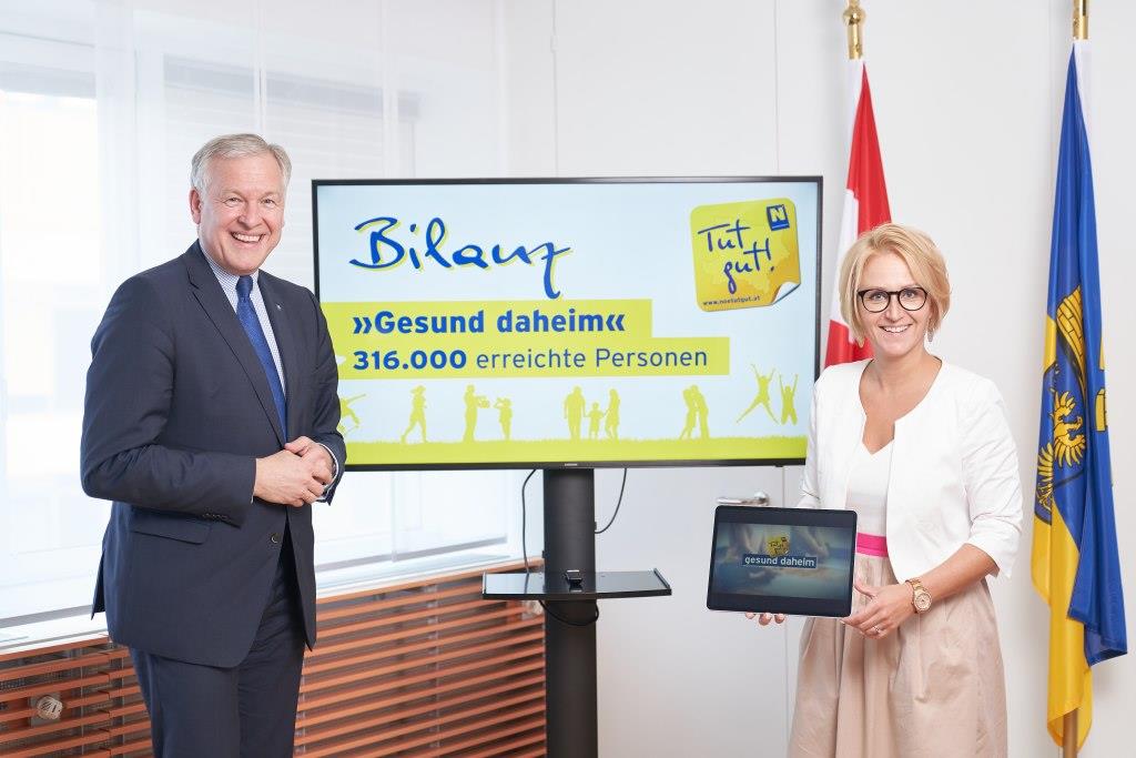 (v.l.n.r.): Landesrat Martin Eichtinger und »tut gut«-Geschäftsführerin Alexandra Pernsteiner-Kappl bei der Präsentation der Bilanz zur Digitalkampagne 