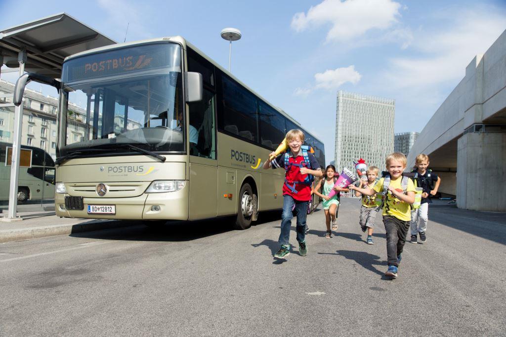 Postbus setzt auf Eigenverantwortung und appelliert an die Fahrgäste, in den Bussen den Mund-Nasenschutz zu tragen