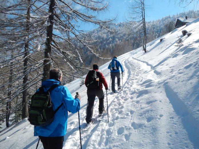 Skilanglaufen und Schneeschuhwandern in den österreichischen Alpen fördert das Wohlbefinden (Bildquelle: Herbert Schöttl) Skilanglaufen und Schneeschuhwandern in den österreichischen Alpen fördert das Wohlbefinden (Bildquelle: Herbert Schöttl)