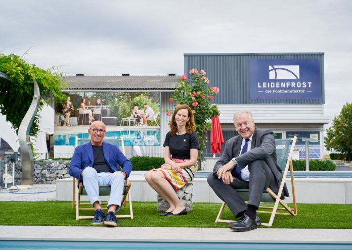 (v.l.n.r.): Leidenfrost-Geschäftsführer Hans Poinstingl freute sich über den Besuch von Landesrat Martin Eichtinger und der stellvertretenden (v.l.n.r.): Leidenfrost-Geschäftsführer Hans Poinstingl freute sich über den Besuch von Landesrat Martin Eichtinger und der stellvertretenden