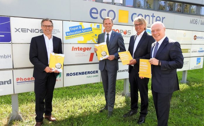 (v.l.n.r.): ABA-Geschäftsführer René Tritscher, Wirtschaftslandesrat Jochen Danninger, Wolfgang Ganster ( DELTABLOC International GmbH) und ecoplus Geschäftsführer Helmut Miernicki freuen sich über das neue Angebot „Expat & Relocation Service (v.l.n.r.): ABA-Geschäftsführer René Tritscher, Wirtschaftslandesrat Jochen Danninger, Wolfgang Ganster ( DELTABLOC International GmbH) und ecoplus Geschäftsführer Helmut Miernicki freuen sich über das neue Angebot „Expat & Relocation Service