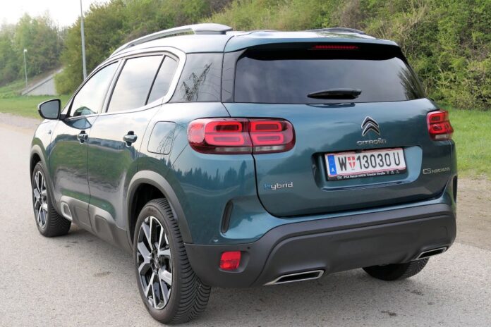 Der Citroen C5 Aircross Shine Hybrid 225 e-EAT8 im Guten Tag Österreich Autotest (Bildquelle: Thomas Resch) Der Citroen C5 Aircross Shine Hybrid 225 e-EAT8 im Guten Tag Österreich Autotest (Bildquelle: Thomas Resch)