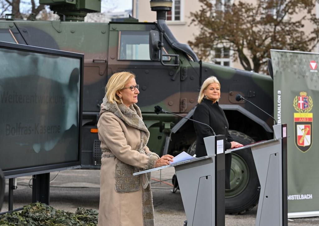 Landeshauptfrau Johanna Mikl-Leitner und Bundesministerin Klaudia Tanner verkündeten den Neubau der Kaserne in Mistelbach