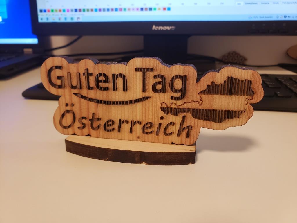 Testprojekt Kieferplatte mit unserem Guten Tag Österreich Logo: Testergebnis