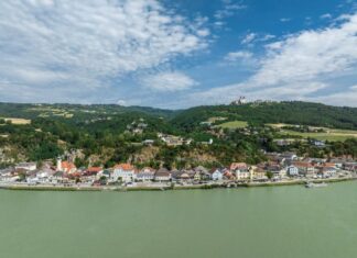 Neue Schiffsanlegestellen im Nibelungengau geplant Geplant sind Mehrzweck-Schiffsanlegestellen im Nibelungengau unter anderem in der Marktgemeinde Marbach an der Donau (Bildquelle: Donau Niederösterreich / Robert Herbst)
