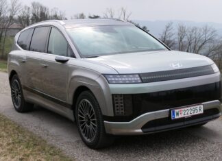 Hyundai IONIQ 9 Performance 4WD im Test Stattlicher Auftritt mit fließenden Formen: Der Hyundai IONIQ 9 Performance 4WD im Guten Tag Österreich Autotest (Foto: Thomas Resch)