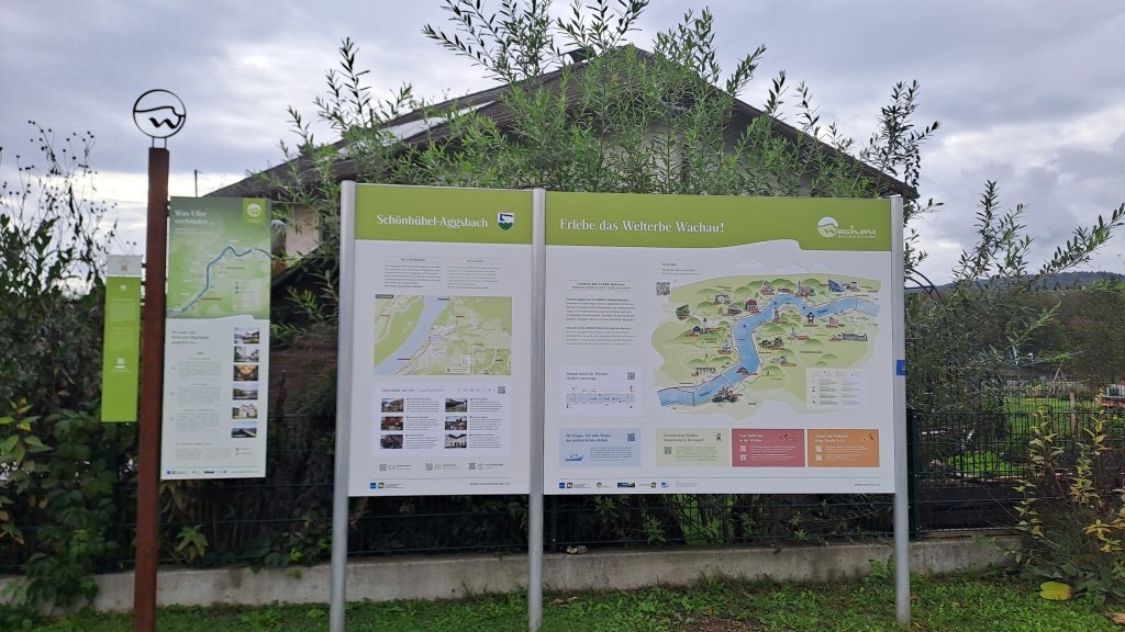 Neue Infopoints in der Wachau sorgen für bessere Orientierung: Das Leitsystem in Schönbühel Aggsbach (Foto: Michael Wagner)