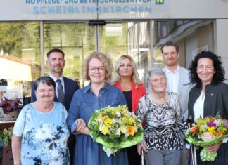 PBZ Scheiblingkirchen feiert 15 Jahre Neubau (v.l.n.r.): Josefine Stickelberger, Klaus Neubauer, Christiane Teschl-Hofmeister, Gabriela Blahova, Maria Lechner, Stefan Bernhard, Waltraud Ungersböck