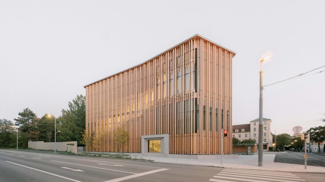 Das KinderKunstLabor für zeitgenössische Kunst in St. Pölten