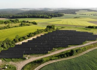Dritter Baustart in wenigen Wochen: Windkraft Simonsfeld errichtet PV-Park Ernstbrunn II Von Ernstbrunn I zu Ernstbrunn II: Windkraft Simonsfeld baut Photovoltaik am Heimatstandort aus