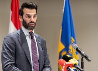 Niederösterreich rüstet Park+Ride-Anlagen in Krems und Stockerau digital auf LH-Stv. Landbauer: Digitale Aufrüstung der Park+Ride-Anlagen in Krems und Stockerau garantiert widmungskonforme Nutzung