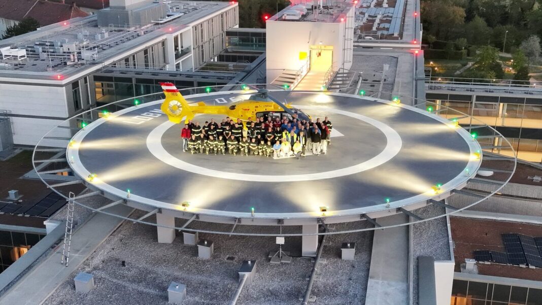 Einsatzübung am Heliport mit den Einsatzorganisationen Feuerwehr, Team UK NK und ÖAMTC C33