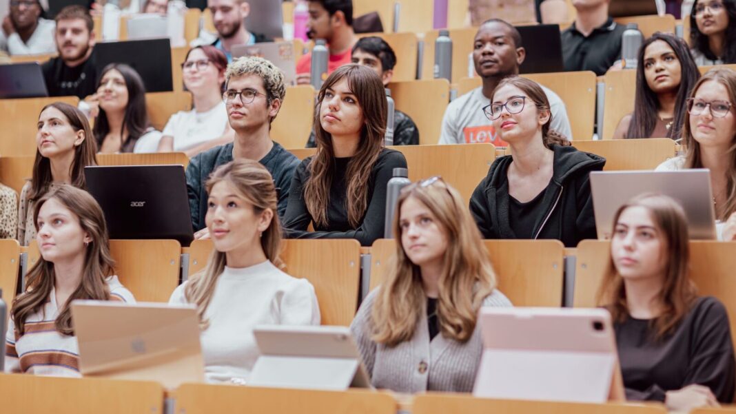 Hochschule Burgenland baut Profil in Energie, IT und Wirtschaft aus
