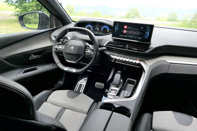 Der Peugeot 3008 GT Plug-In-Hybrid 4 im Guten Tag Österreich Autotest (Bildquelle: Thomas Resch)