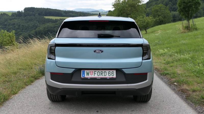 „Eleganter Stromer mit Weitblick: Der neue Ford Explorer RWD im Guten Tag Österreich Autotest.“ (Foto: Thomas Resch)