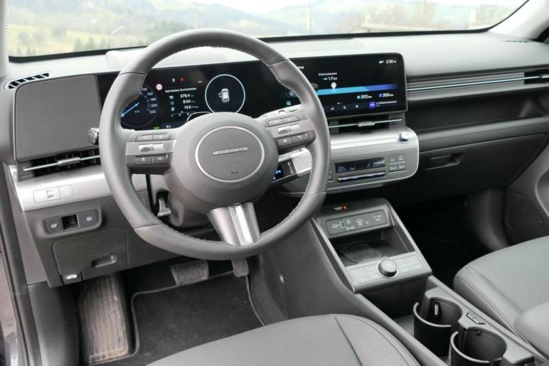 Der Hyundai Kona Elektro in der Ausstattungsvariante Prestige Line im Guten Tag Österreich Autotest <small>(Bildquelle: Thomas Resch)</small>