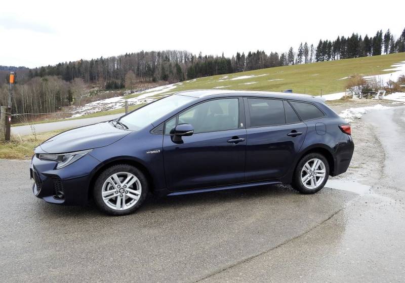 Der Suzuki Swace 1.8 Hybrid im Guten Tag Österreich Autotest (Bildquelle: Thomas Resch)