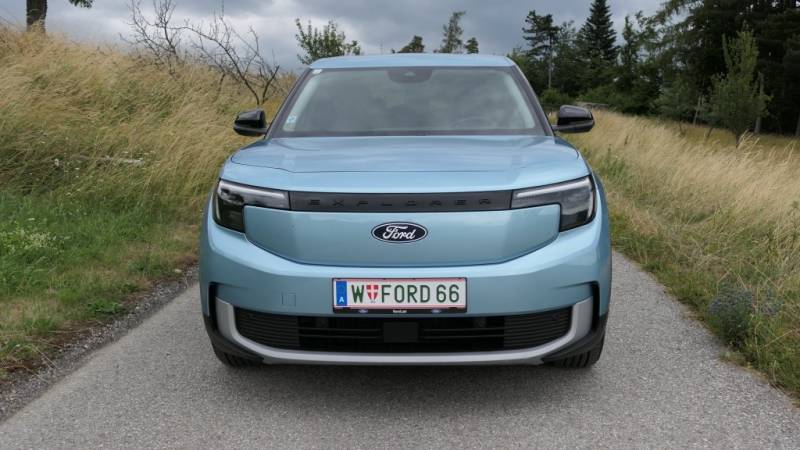„Eleganter Stromer mit Weitblick: Der neue Ford Explorer RWD im Guten Tag Österreich Autotest.“ (Foto: Thomas Resch)