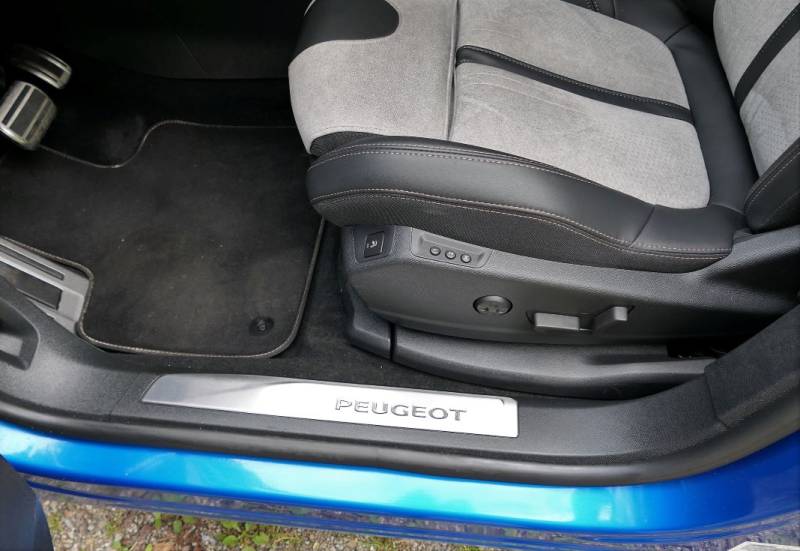 Der Peugeot 3008 GT Plug-In-Hybrid 4 im Guten Tag Österreich Autotest (Bildquelle: Thomas Resch)