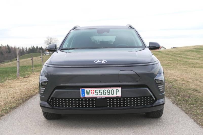 Der Hyundai Kona Elektro in der Ausstattungsvariante Prestige Line im Guten Tag Österreich Autotest <small>(Bildquelle: Thomas Resch)</small>