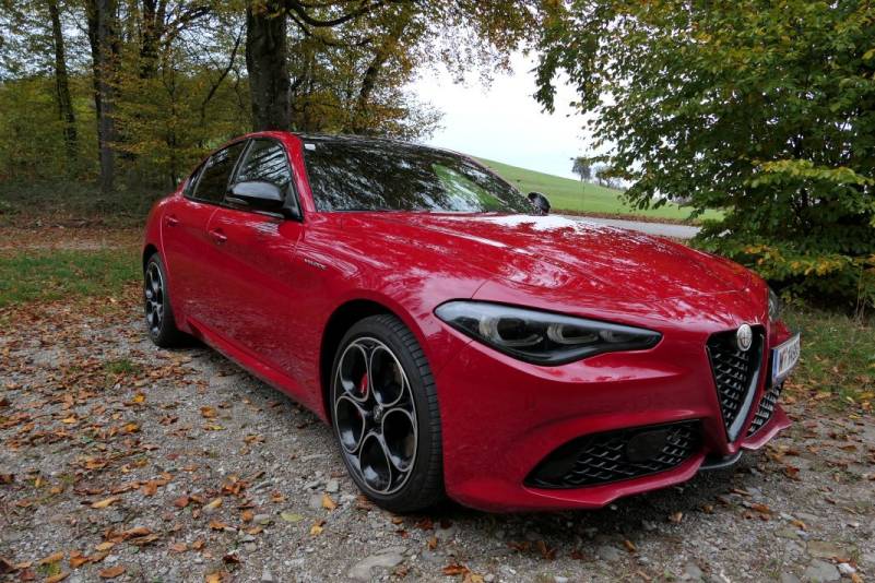 Die Alfa Romeo Giulia Veloce 2.0 16V mit 280 PS Modelljahrgang 2023 im Guten Tag Österreich Autotest (Bildquelle: Thomas Resch)