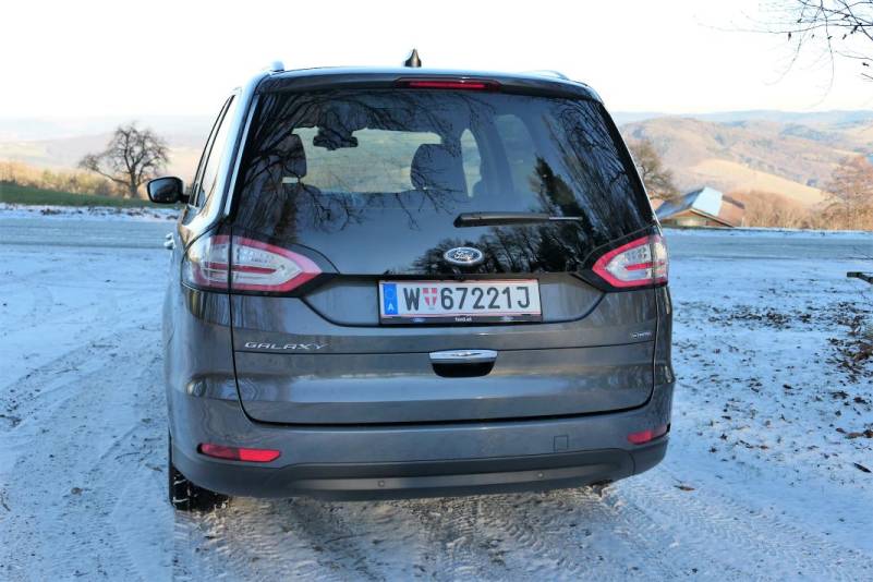 Der Ford Galaxy 2.5 Duratec FHEV Titanium im Guten Tag Österreich Autotest (Bildquelle: Thomas Resch)