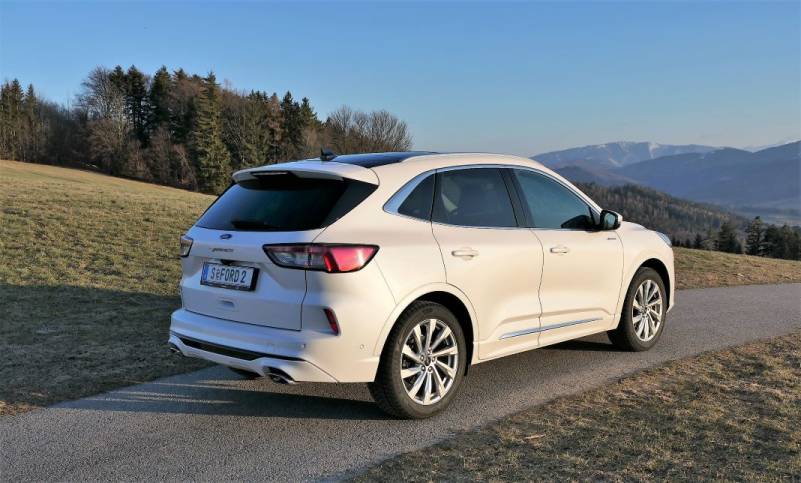 Der Ford Kuga 2,5 Duratec Vignale FHEV (190 PS) Automatik im Guten Tag Österreich Autotest (Bildquelle: Thomas Resch)