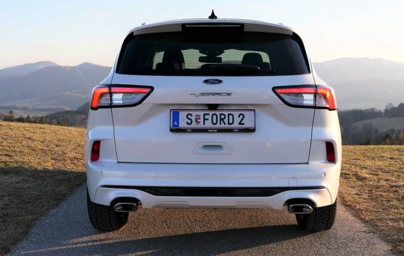 Der Ford Kuga 2,5 Duratec Vignale FHEV (190 PS) Automatik im Guten Tag Österreich Autotest (Bildquelle: Thomas Resch)