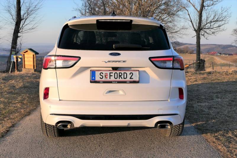 Der Ford Kuga 2,5 Duratec Vignale FHEV (190 PS) Automatik im Guten Tag Österreich Autotest (Bildquelle: Thomas Resch)