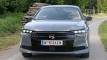 Der DS N°4 Hybrid 145 besticht im Guten Tag Österreich Autotest durch seine scharfe Linienführung und die markante Lichtsignatur (Foto: Thomas Resch)