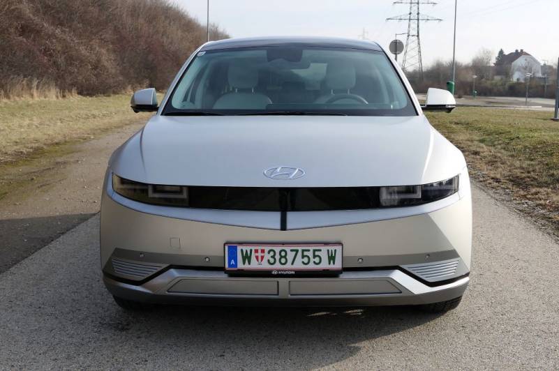 Der Hyundai IONIQ 5 Top Line 72,6 kW 4WD im Guten Tag Österreich Autotest (Bildquelle: Thomas Resch)